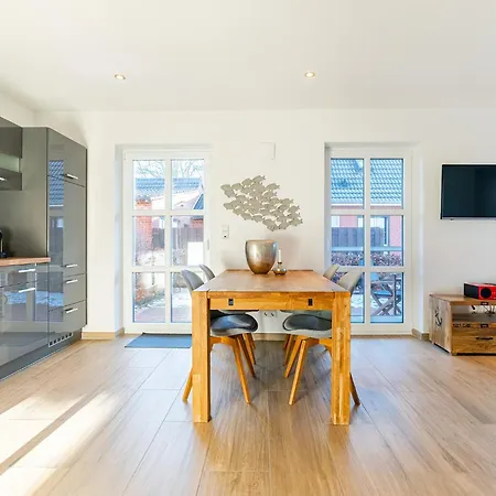 Apartment Lighthouse